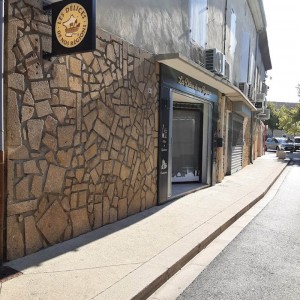 enseigne-drapeau-lumineuse.jpg