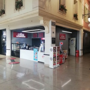 enseigne-et-signaletique-restauration-rapide-galerie-marchande