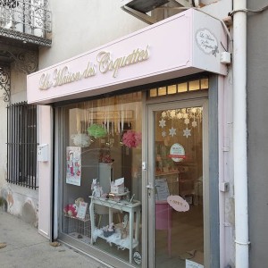 -enseigne-signaletique-maison-des-coquettes-