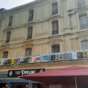 bache-grand-format-impression-festival-festival-avignon-festival-off-2023--enseigne-.jpg