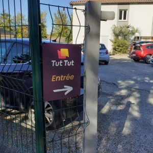 plaque-directionnelle.jpg